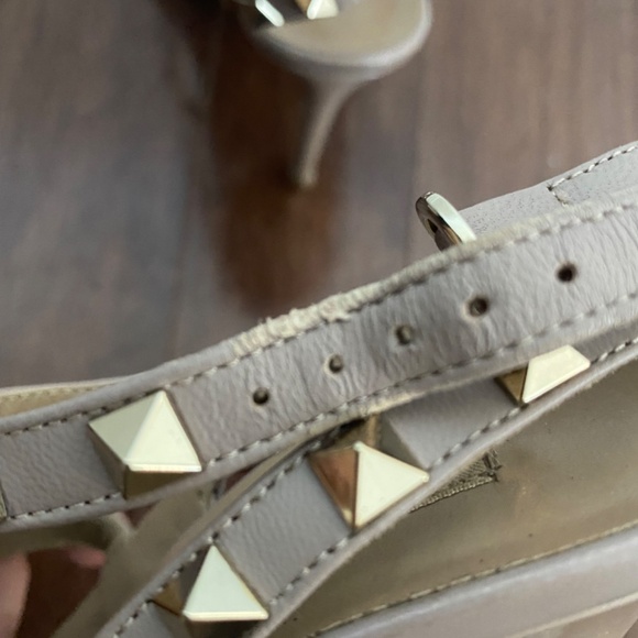 Valentino Rockstud Heels - Picture 6 of 7